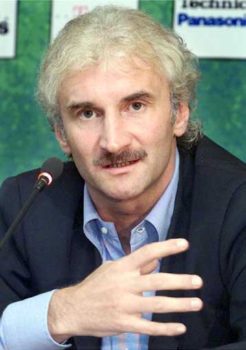 Φουλ επίθεση η Γερμανία στο παιχνίδι με την Ελλάδα