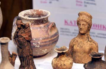 Εξαρθρώθηκε τριμελής σπείρα αρχαιοκαπήλων