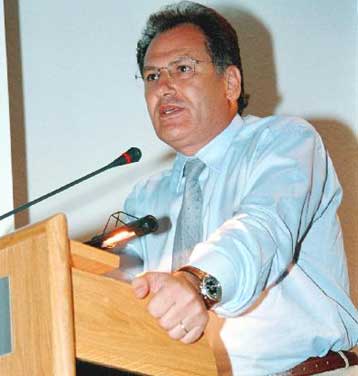 Ετοιμα τα οδικά έργα τέσσερις μήνες πριν από τους Ολυμπιακούς Αγώνες του 2004