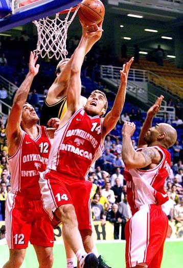 Ανυπόμονος να παίξει με τον Ολυμπιακό δήλωσε ο Σαμ Τζέικομπσον