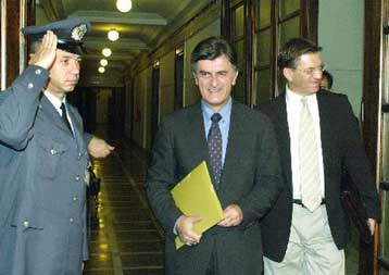 Οι αλλαγές στην παιδεία στο τραπέζι του υπουργικού συμβουλίου