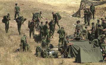 Σε εξέλιξη η διαδικασία για τη μείωση της στρατιωτικής θητείας