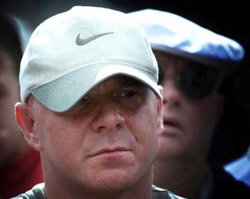 Συνελήφθη ο πρώην ηγέτης προτεσταντικής παραστρατιωτικής οργάνωσης της Β.Ιρλανδίας