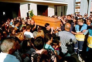 Κρούσματα παιδεραστίας συγκλονίζουν την Ιταλία