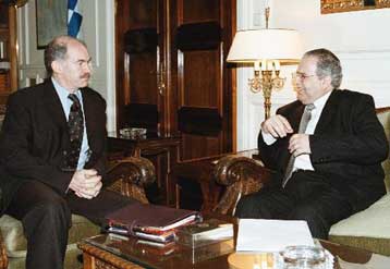 Για τους όρους Ντενκτάς θα ενημερωθούν οι ξένες κυβερνήσεις από Ελλάδα και Κύπρο