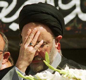 Απειλεί τους μουλάδες ο Χαταμί για την τυποκτόνο εκστρατεία τους