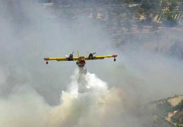 Σε εξέλιξη πυρκαγιά στην Αμαλιάδα