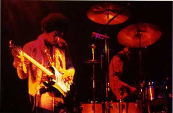 Προσωπικά αντικείμενα του Χέντριξ σε δημοπρασία