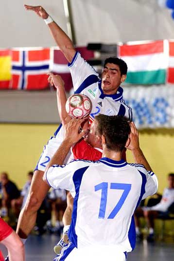 νέα πρόκληση από Σκοπιανούς – Ηττα για την εθνική