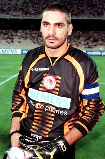 Επιστρέφει ο Ελευθερόπουλος στην ενδεκάδα του Ολυμπιακού