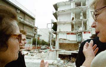 Αναξιοποίητη διπλωματικά χαρακτηρίζει την ελληνοτουρκική φιλία ο ΣΥΝ