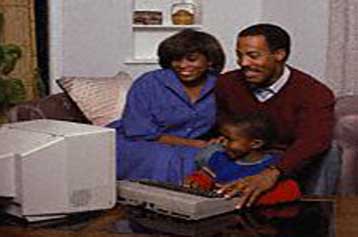 Τα περισσότερα νοικοκυριά στις ΗΠΑ είναι συνδεδεμένα στο Internet