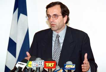 Συνεχίζονται οι αναταράξεις στη ΝΔ