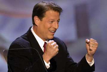 Γεμάτος αυτοπεποίθηση ο Αλ Γκορ κατά τη λήξη του συνεδρίου των Δημοκρατικών