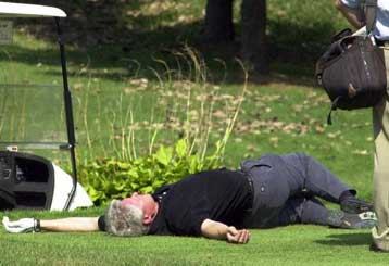 Ο Λευκός Οίκος διαψεύδει ότι ξεκίνησε νέα έρευνα του σκανδάλου Λεβίνσκι