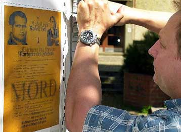 Οι Γερμανοί νεοναζί γιορτάζουν την επέτειο θανάτου του Ρούντολφ Ες