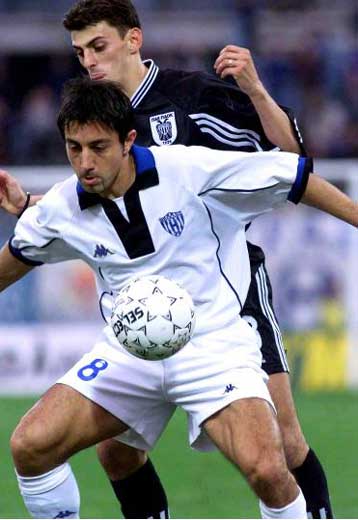 Μένει στον Ηρακλή ο Βελλής παρά τις σειρήνες από την Κύπρο