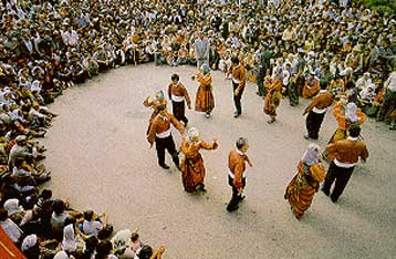 Στην Ευρώπη μεταφέρουν τα προβλήματά τους οι αλεβίτες της Τουρκίας