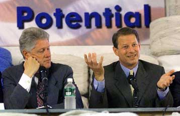 Την πολιτική Κλίντον υπόσχεται ότι θα ακολουθήσει ο Γκορ στα ελληνοτουρκικά και το Κυπριακό