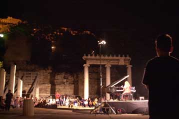 Μουσική υπό το φως της σελήνης σε όλη την Ελλάδα