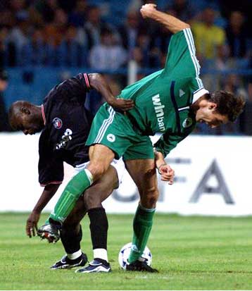 Ισόπαλες Πολωνία και Ρουμανία 1-1 με γκολ του Ολισαντέμπε