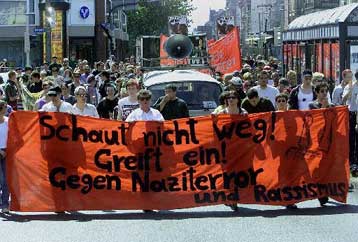 Η ομοσπονδιακή κυβέρνηση εντείνει τον αγώνα κατά της ακροδεξιάς στη Γερμανία