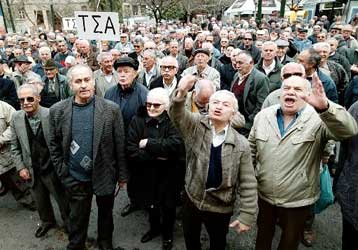 Αυξήθηκαν οι συνταξιούχοι του Δημοσίου κατά το πρώτο οκτάμηνο του 2000