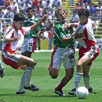 Νίκες για Μεξικό – Κόστα Ρίκα στα προκριματικά του Μουντιάλ 2002
