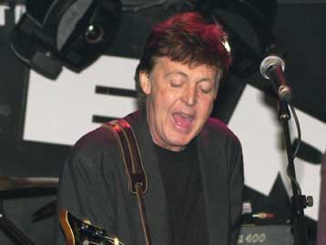 Ο Πολ Μακ Κάρτνεϊ ενώνει ξανά τους Beatles σε ένα δίσκο