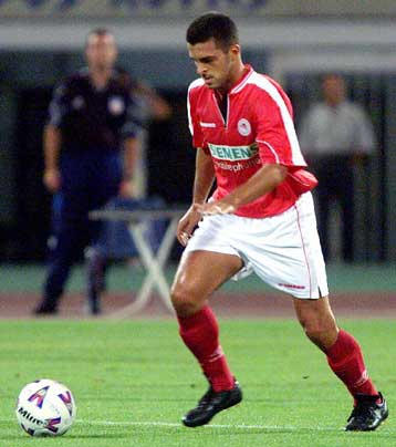 Στη Μασσαλία ο Ζε Ελίας για τον αγώνα μεικτής κόσμου – Γαλλίας