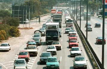 Ρεκόρ πωλήσεων στην ελληνική αγορά αυτοκινήτου προβλέπεται για το 2000