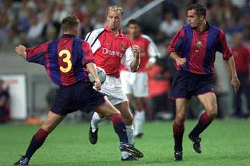 Μέχρι το τέλος της καριέρας του θέλει τον Μπέρκαμπ στην Αρσεναλ ο Βενγκέρ