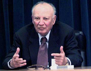 Σε κρίσιμη φάση το Κυπριακό, δηλώνει ο Κληρίδης