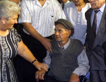 Επιστρέφει στην πατρίδα του ο τελευταίος αιχμάλωτος του Β Παγκοσμίου Πολέμου