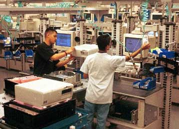 Σημαντική αύξηση των εσόδων της Dell – 50% των πωλήσεων μέσω Internet