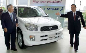 Ευρώ θα υιοθετήσει η Toyota για τις συναλλαγές της στη Βρετανία