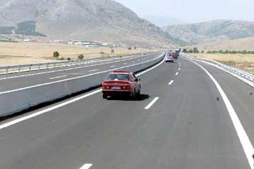 Αλλα 14 χλμ. της Εγνατίας παραδόθηκαν στην κυκλοφορία