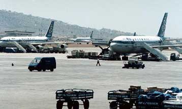 Εισαγγελική έρευνα στην Ολυμπιακή Αεροπορία για την κακοδιαχείριση