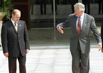 Eνας χρόνος μετά…