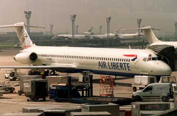 Γαλλικό αεροσκάφος πραγματοποιεί αναγκαστική προσγείωση στο αεροδρόμιο Ηρακλείου