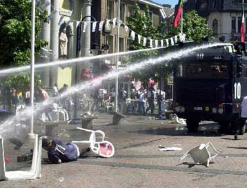 Απόπειρες δωροδοκίας και απειλές σε διαιτητές προβληματίζουν την ομοσπονδία ποδοσφαίρου της Ρωσίας