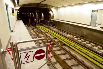 Δοκιμαστικά θα λειτουργεί από τη Δευτέρα η γραμμή του μετρό Σύνταγμα – Δάφνη