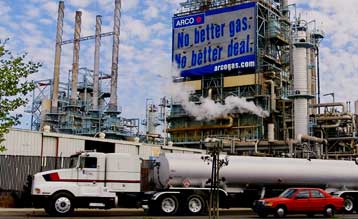 Μειώθηκαν τα αποθέματα πετρελαίου των ΗΠΑ