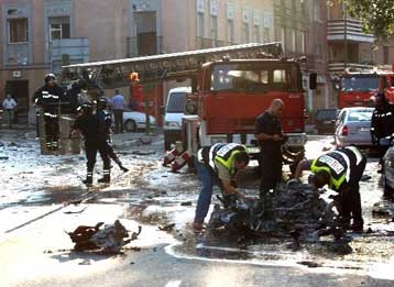 Αγανάκτηση από το μπαράζ των βομβιστικών επιθέσεων στην Ισπανία