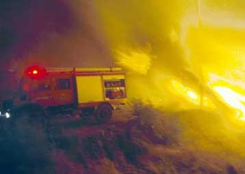 Επίσκεψη Κλίντον στις φωτιές της δυτικής ακτής των ΗΠΑ