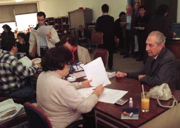 Στο στόχαστρο της Εφορίας οι οφειλέτες με προσωρινό ΑΦΜ