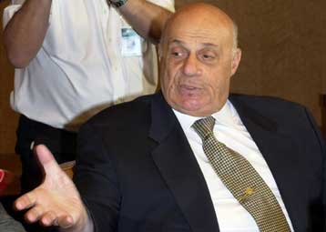 Το Κυπριακό βρίσκεται σε καλό δρόμο μετά τη Γενεύη, δηλώνει ο Ντενκτάς