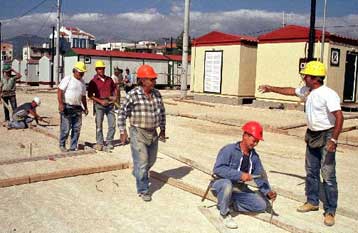 Από αρχές Σεπτέμβρη το δεκαχίλιαρο σε 270.000 εργαζομένους