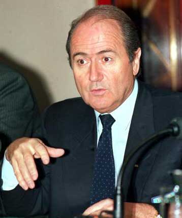 Στα… μαχαίρια ξανά οι ομοσπονδίες – μέλη της FIFA