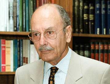 Τους πυροπαθείς της Σάμου επισκέπτεται ο Πρόεδρος της Δημοκρατίας